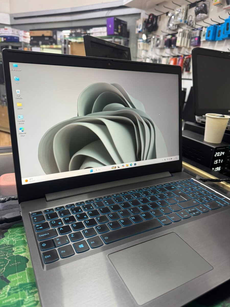 Lenovo IdeaPad L340 Gaming - i5 9.Nesil / GTX 1050 / 256GB SSD