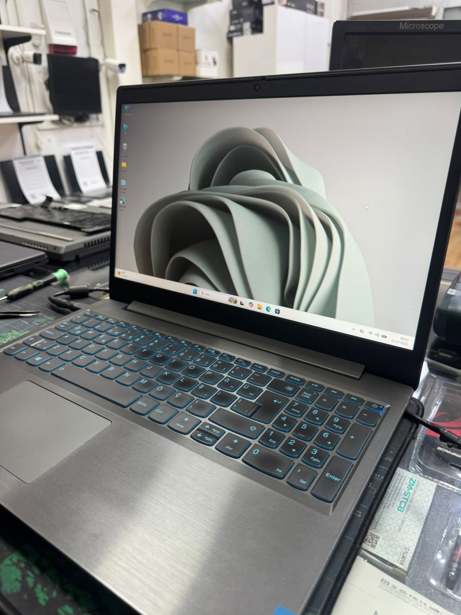 Lenovo IdeaPad L340 Gaming Laptop - i5-9300H / GTX 1050 / 256GB SSD - Görsel 3