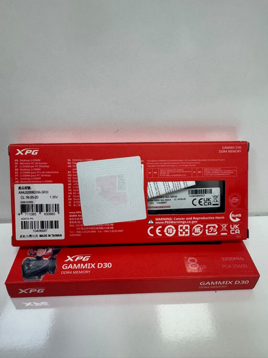 XPG Gammix D30 Red 8GB DDR4 3200MHz CL16 Tekli Masaüstü Bilgisayar RAM (AX4U32008G16A-SR30) - Görsel 1